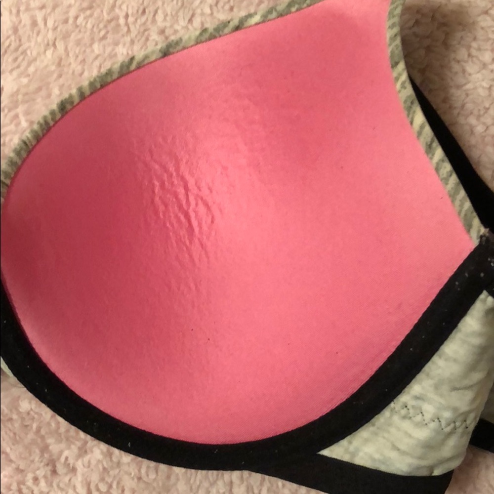 Bra - Picture 2 of 4